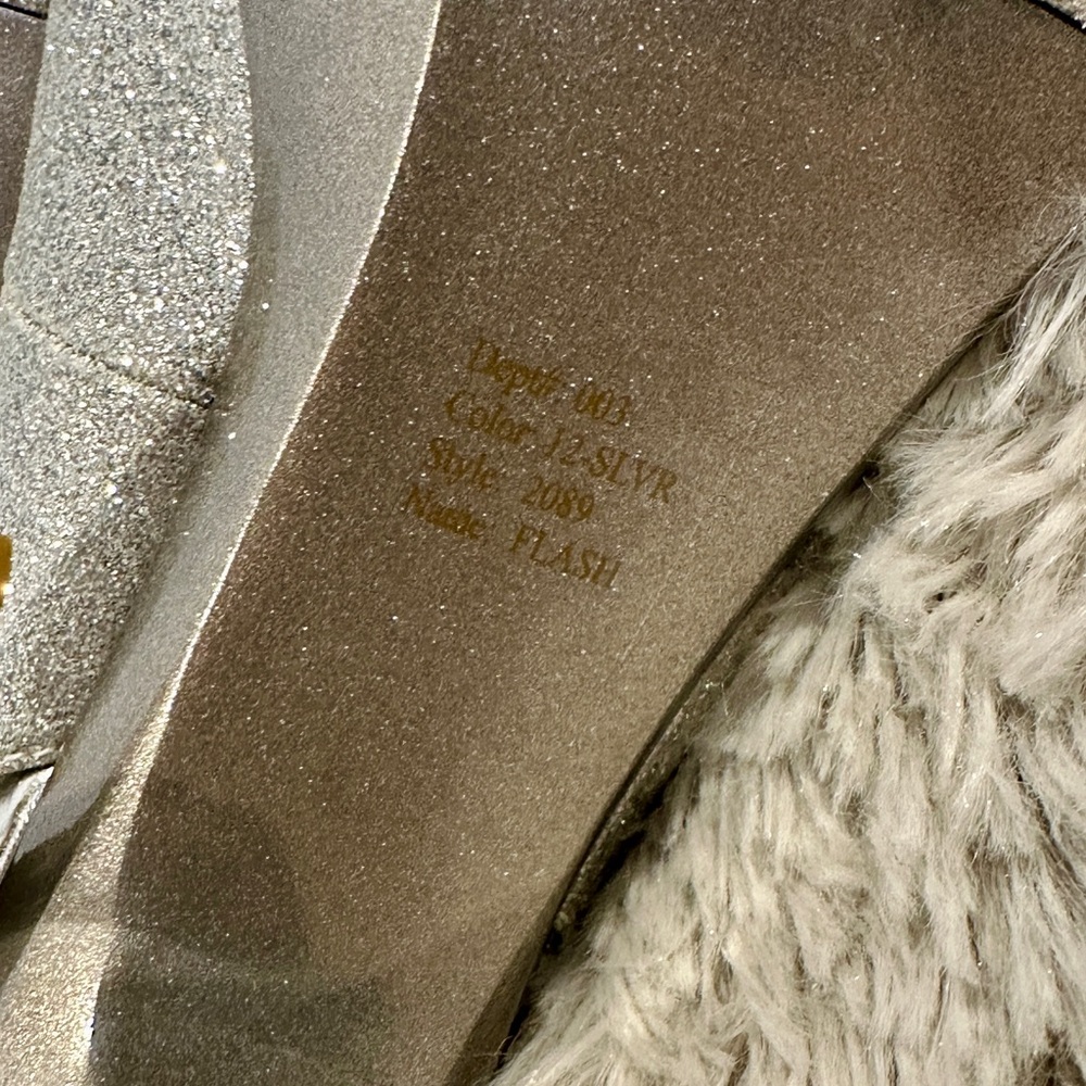 Bakers Silver Glitter Women's Slingback Heels - Picture 5 of 12